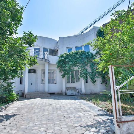 Pospolita Guest House Kutaisi Exterior photo