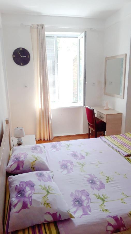 Pospolita Guest House Kutaisi Exterior photo