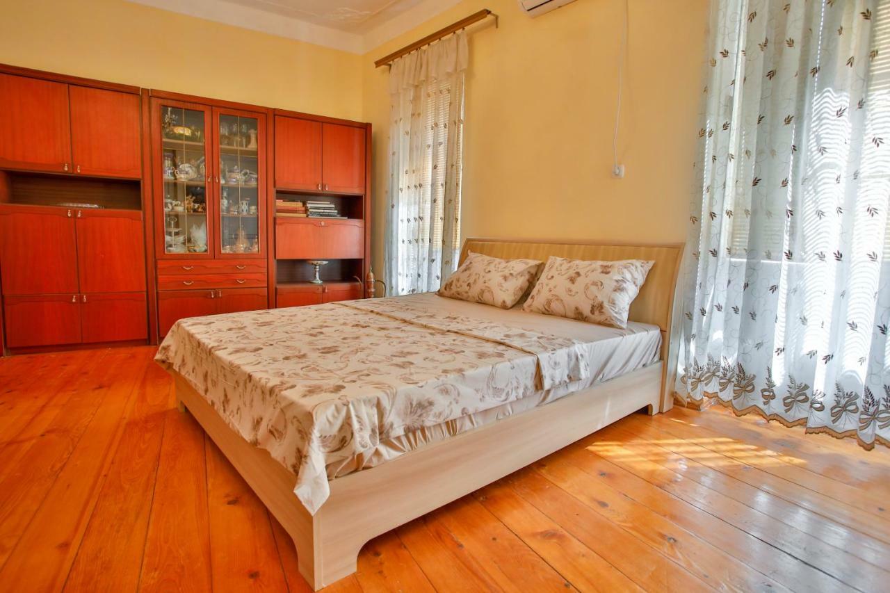 Pospolita Guest House Kutaisi Exterior photo