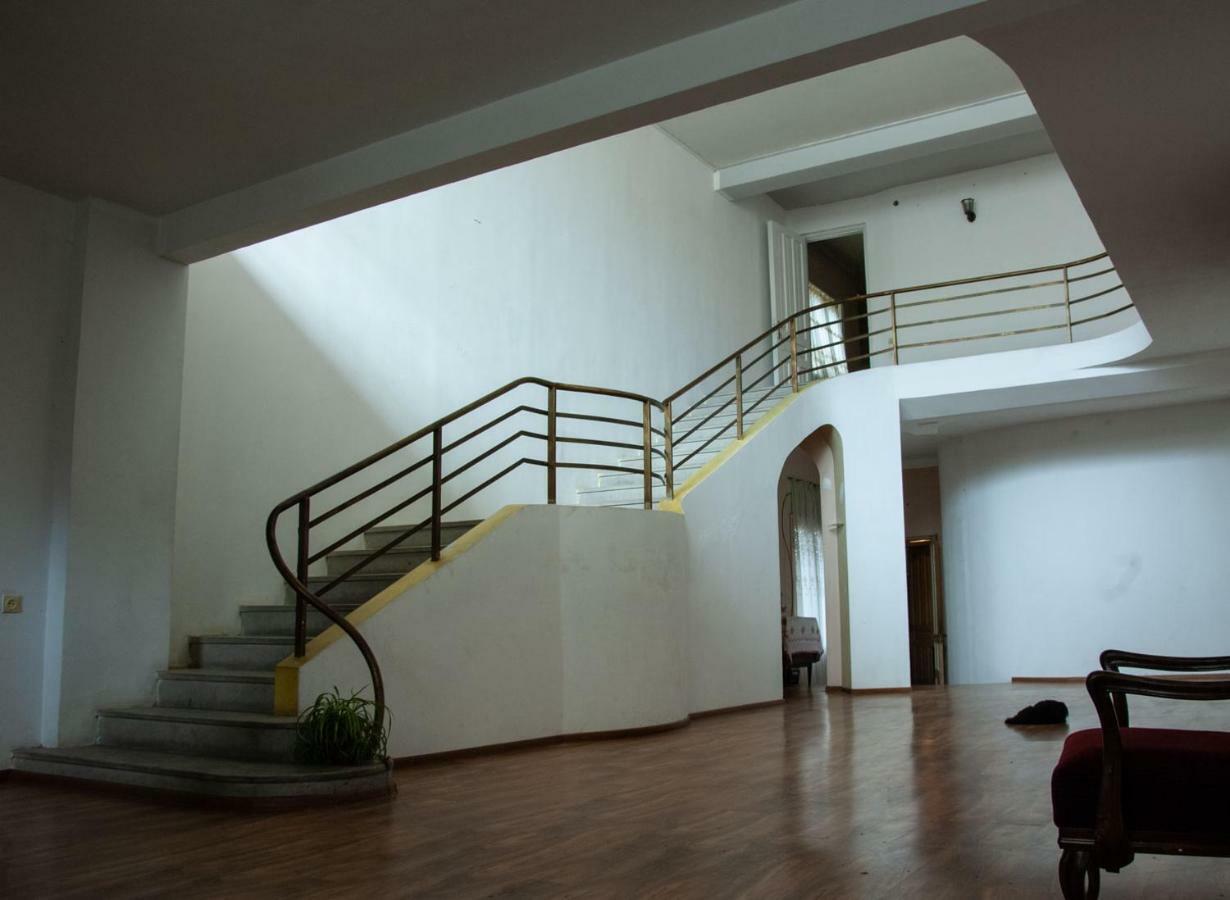 Pospolita Guest House Kutaisi Exterior photo