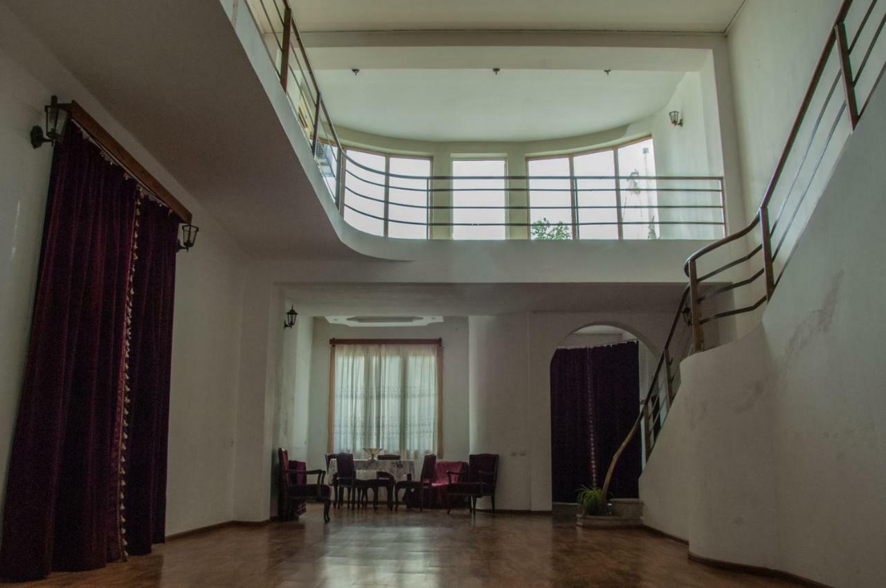 Pospolita Guest House Kutaisi Exterior photo